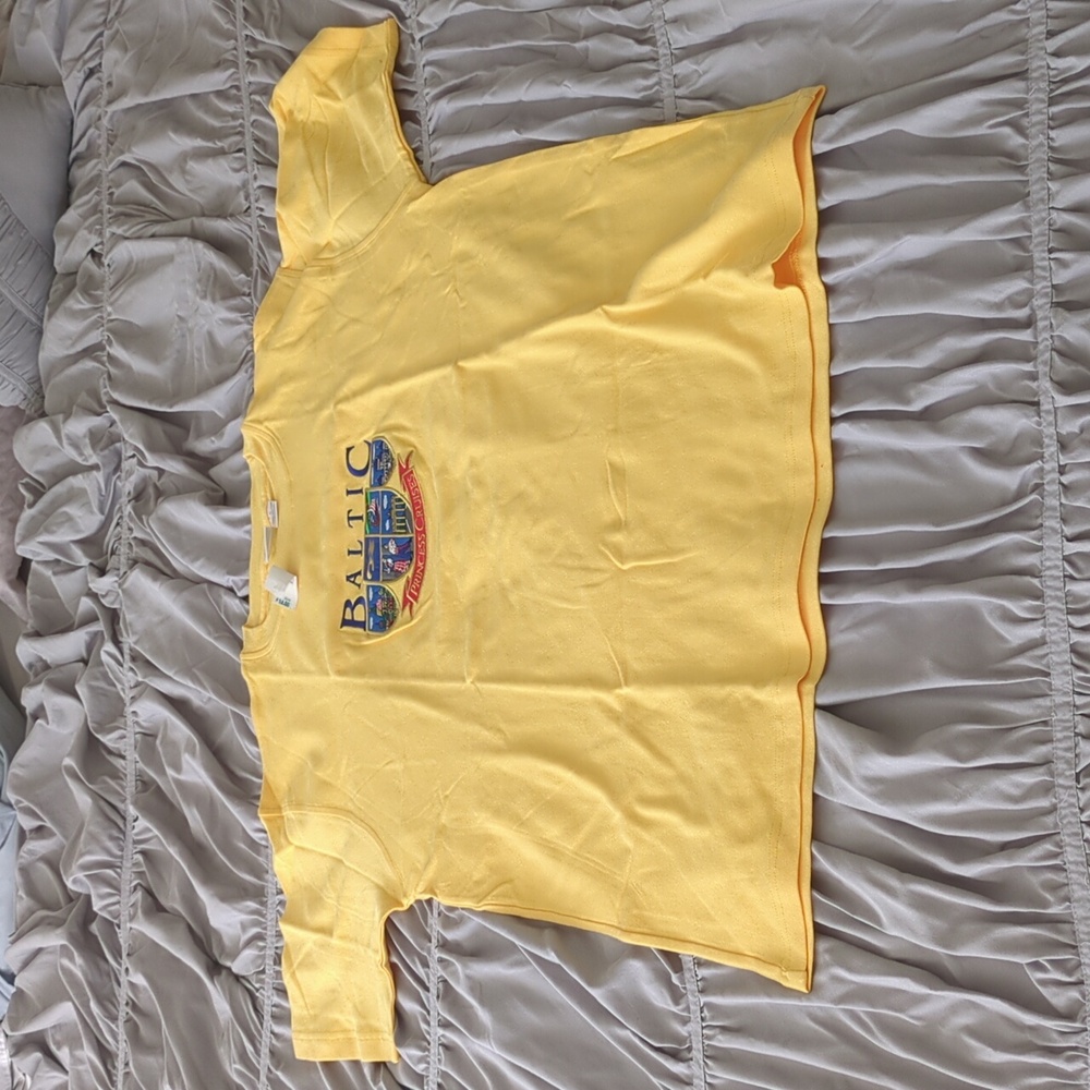 NWT Large Women's Princess Cruises Shirt Yellow